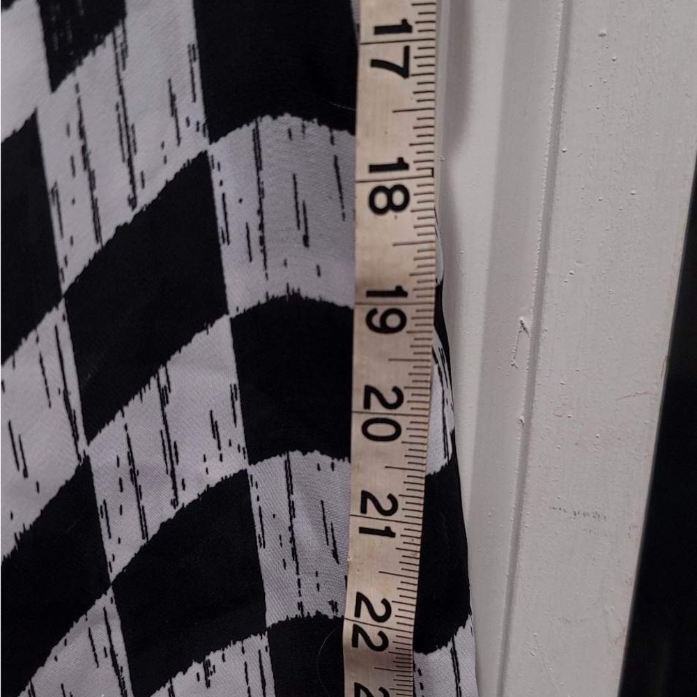 Checkered top - Picture 6 of 8